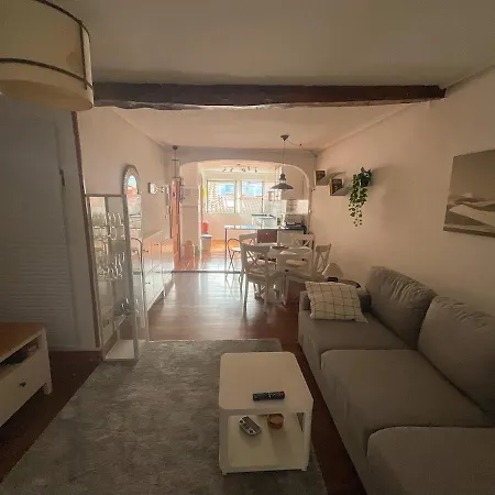 Apartment Cozy Bright