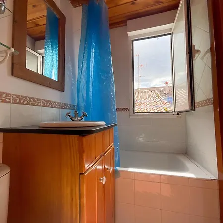 Cozy Bright Apartment *
